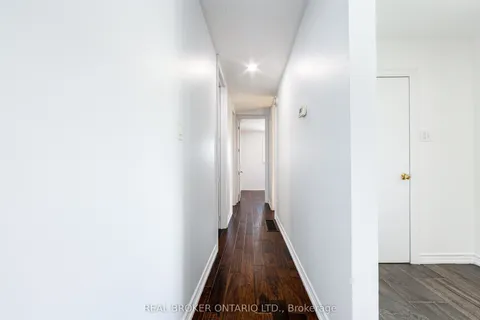 855 Miriam Road, Pickering, ON L1W 1X7
