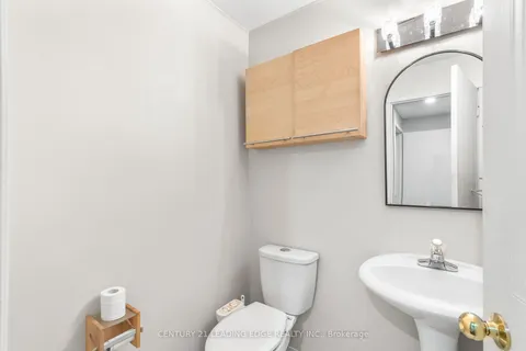58 Seaboard Gate, Whitby, ON L1N 9P2