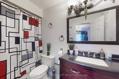 101 Cottingham Crescent, Oshawa, ON L1H 8V5