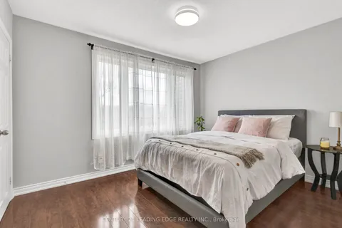 740 Kennedy Road, Toronto, ON M1K 2C5
