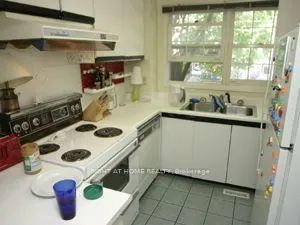 11 Quarry Court, Toronto, ON M4J 5A6