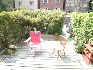11 Quarry Court, Toronto, ON M4J 5A6