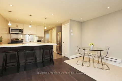 12 Dartford Road, Toronto, ON M4K 1S8