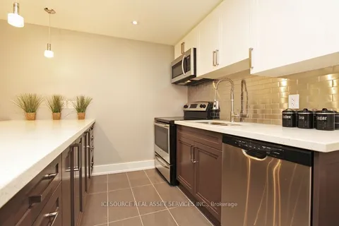 12 Dartford Road, Toronto, ON M4K 1S8
