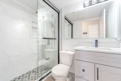 2550 Lawrence Avenue, Toronto, ON M1P 4Z3