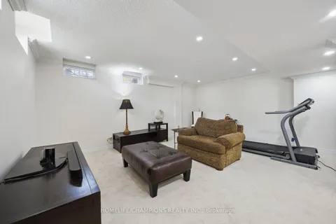 2340 New Providence Street, ON L1L 0G1