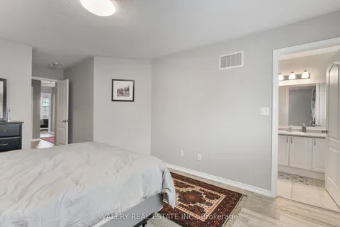 2442 Equestrian Crescent, Oshawa, ON L1L 0L7