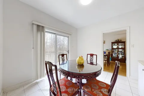 93 MOREAU Trail, Toronto, ON M1L 4T9