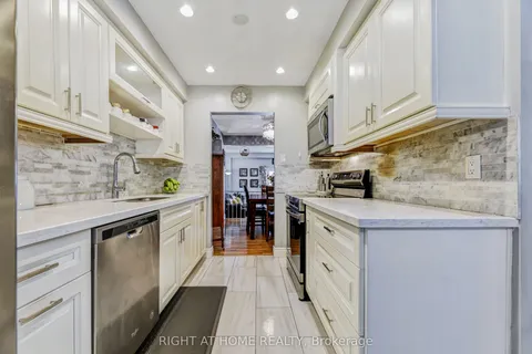 63 Mcknight Drive, Toronto, ON M1B 2Z4