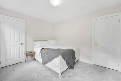 343 Northglen Boulevard, Clarington, ON L1C 7E2