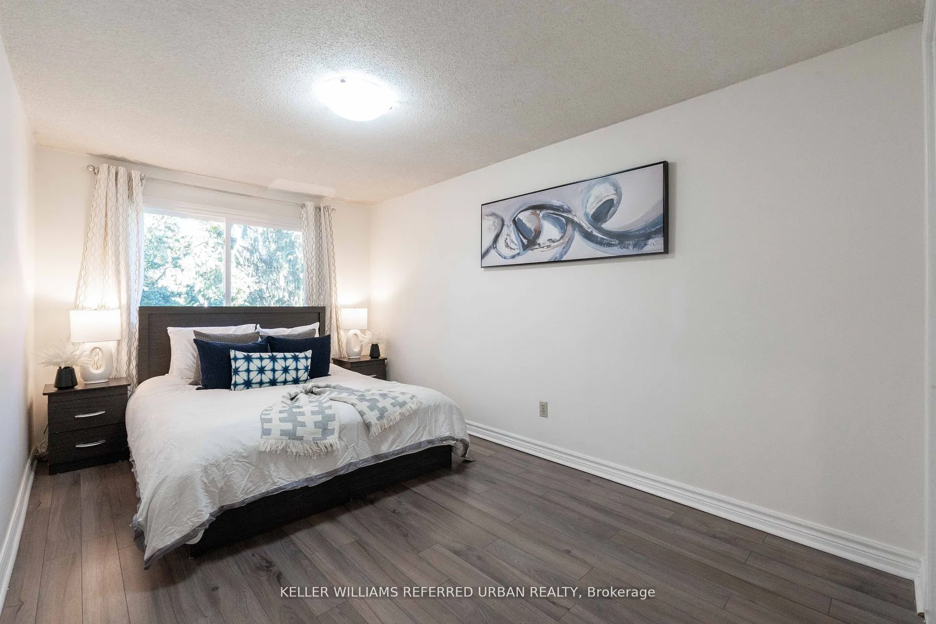 15 Purvis Crescent, Toronto, ON M1B 1H8