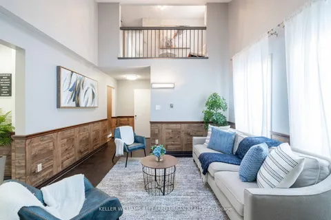 15 Purvis Crescent, Toronto, ON M1B 1H8
