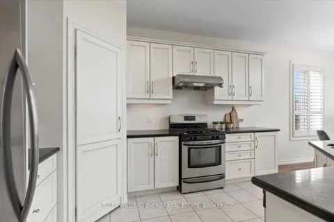 373 Travail Avenue, Oshawa, ON L1L 0C4