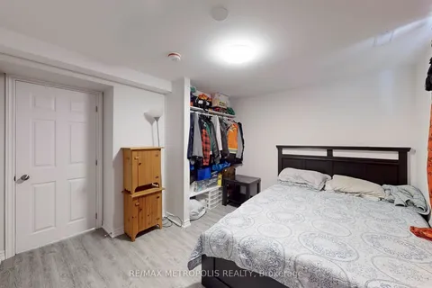 74 Wantanopa Crescent, Toronto, ON M1H 2B4