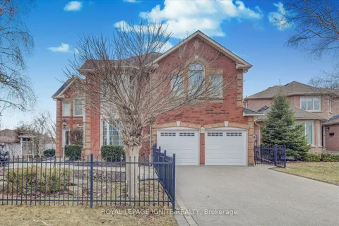 173 Ravenscroft Road, Ajax, ON L1T 3K5