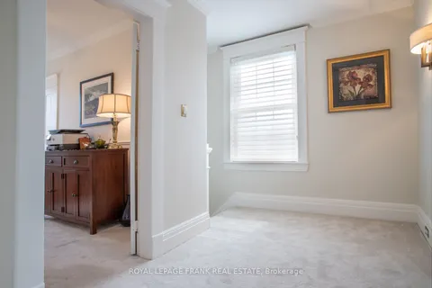 600 Centre Street, Whitby, ON L1N 4T6