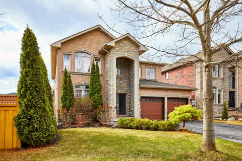 5 Laura Ellis Court, Toronto, ON M1C 0A3