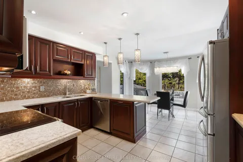 85 Kearney Drive, Ajax, ON L1T 2V7