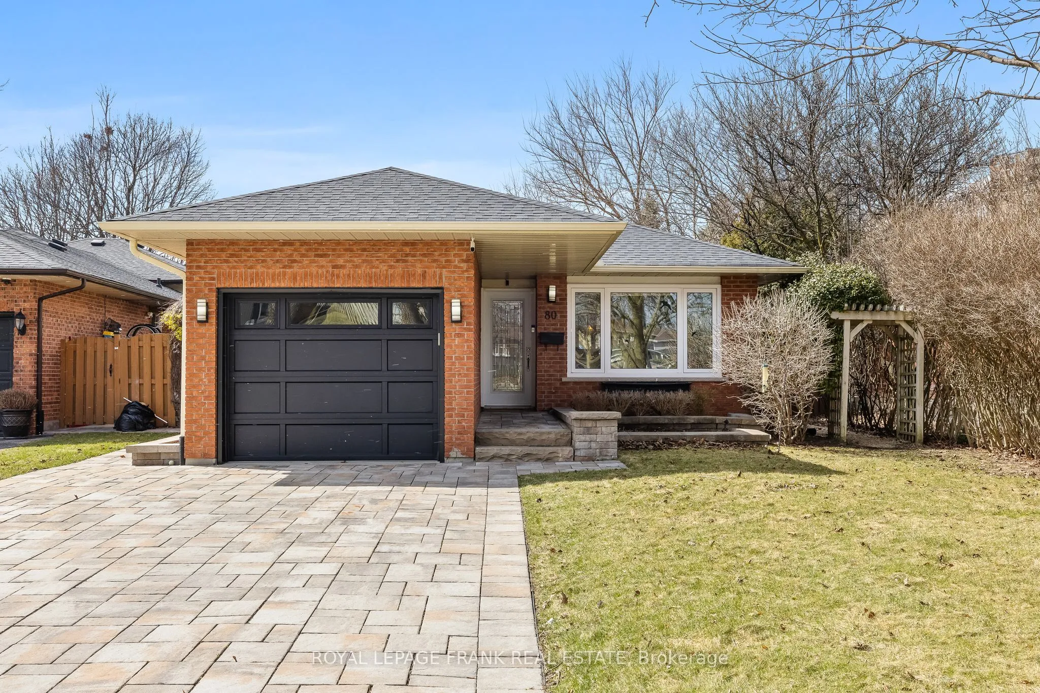 80 Michael Boulevard, Whitby, ON L1N 5Z1