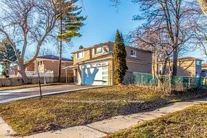 114 Slan Avenue, Toronto, ON M1G 3B8