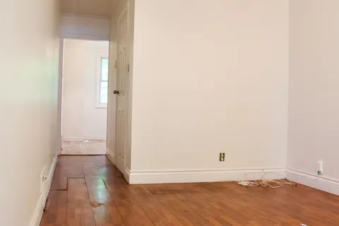 29 North Woodrow Boulevard, Toronto, ON M1K 1W2