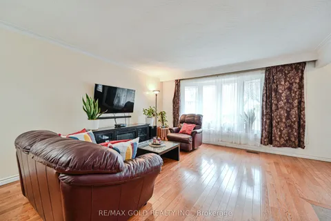 28 Stevenwood Road, Toronto, ON M1G 1B6