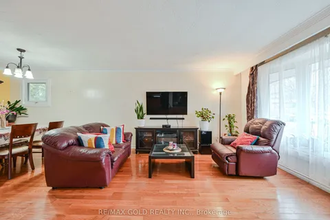 28 Stevenwood Road, Toronto, ON M1G 1B6