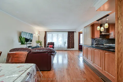 28 Stevenwood Road, Toronto, ON M1G 1B6