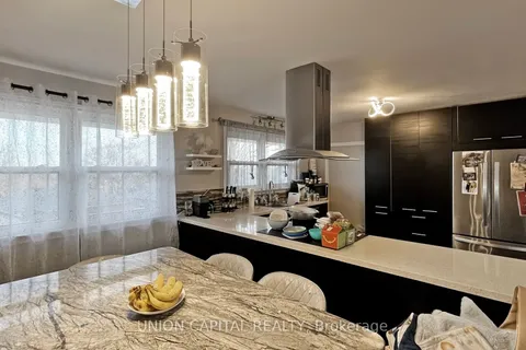 735 Tennyson Avenue, Oshawa, ON L1H 3K5