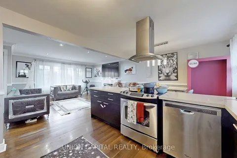 735 Tennyson Avenue, Oshawa, ON L1H 3K5