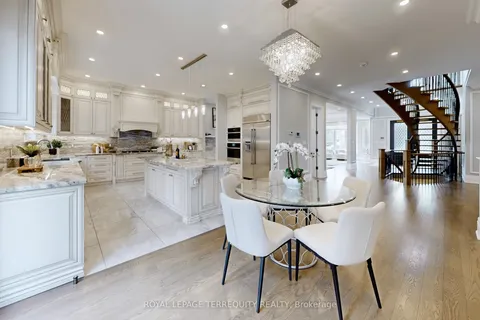 31 Glenridge Road, Toronto, ON M1M 1A9