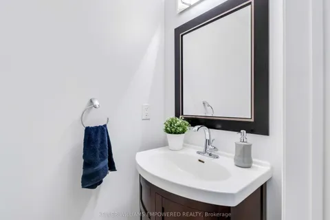 74 Twin Streams Road, Whitby, ON L1P 0A4