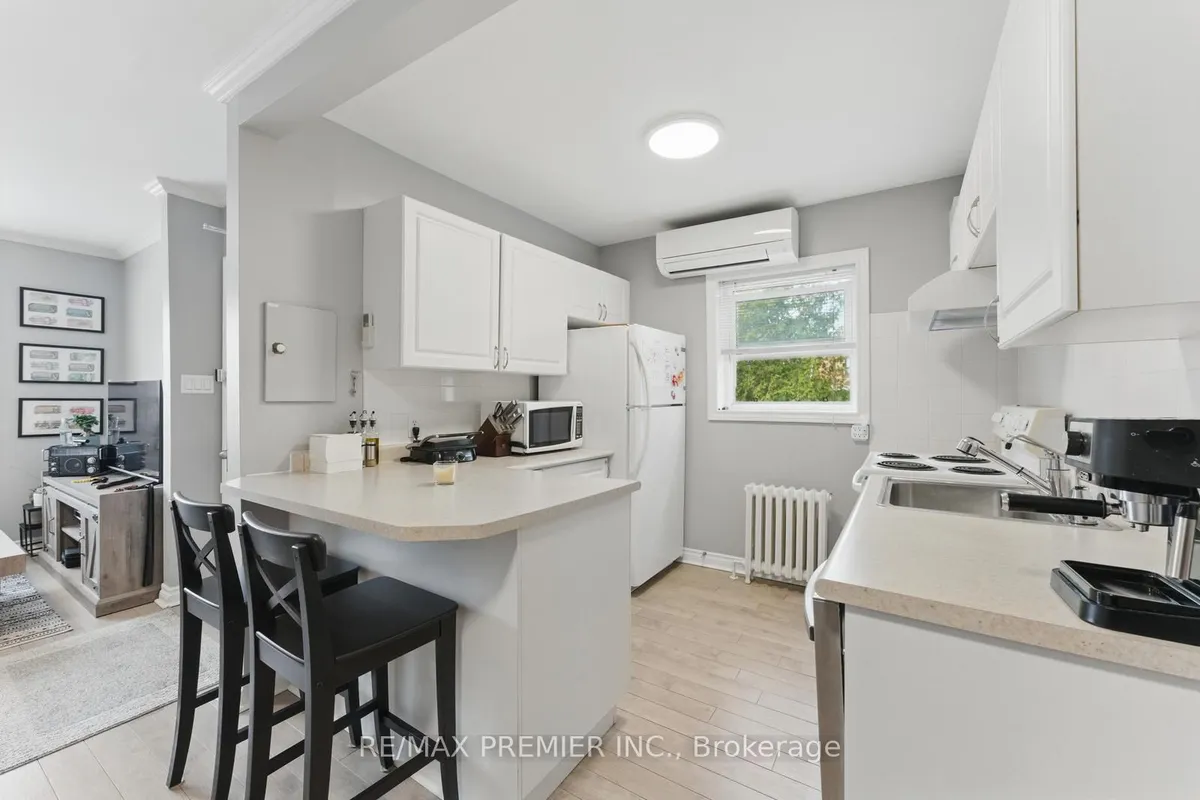 9-11 Bracebridge Avenue, ON M4C 2X6