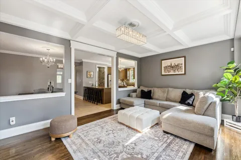 794 Hanmore Court, Oshawa, ON L1K 0C5