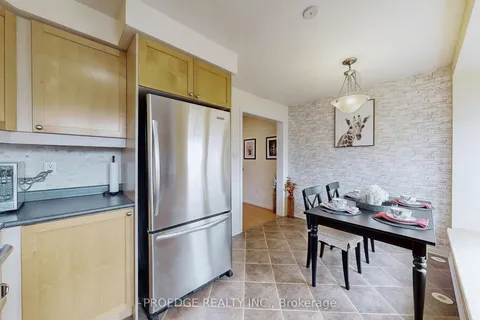 53 Ferguson Street, Toronto, ON M1L 0C9