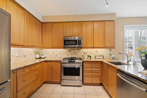79 Sherrington Drive, Scugog, ON L9L 2E7