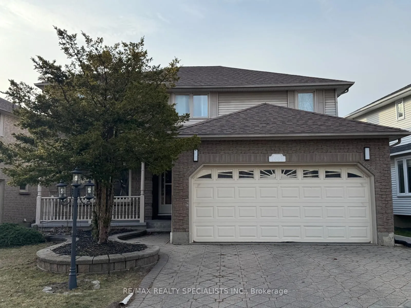 1002 Copperfield Drive, Oshawa, ON L1K 1S4