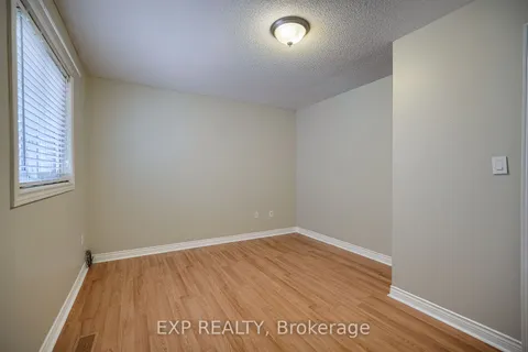22 Parnell Crescent, Whitby, ON L1R 2L4