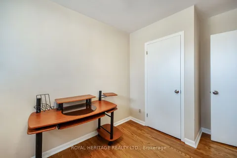 71 Parkway Crescent, Clarington, ON L1C 1C2