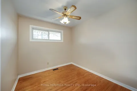 71 Parkway Crescent, Clarington, ON L1C 1C2