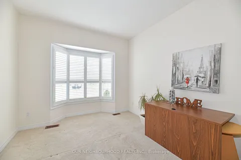 12 Heatherlea Drive, Clarington, ON L1B 1B9