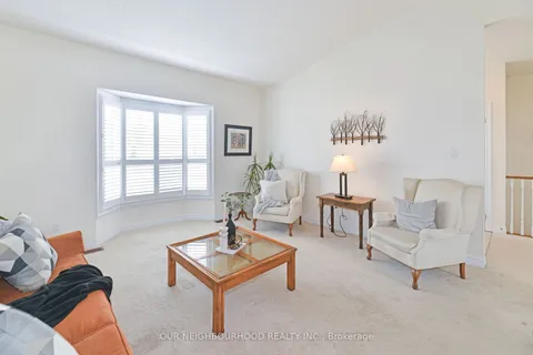 12 Heatherlea Drive, Clarington, ON L1B 1B9