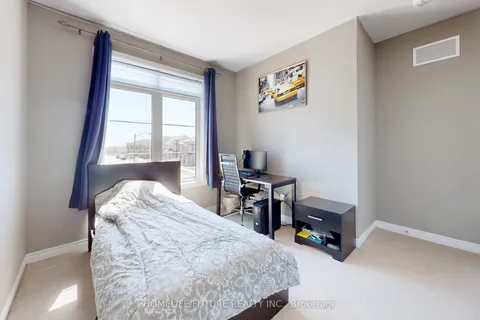 972 Andrew Murdoch Street, Oshawa, ON L1H 7K5