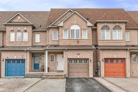 8 Dooley Crescent, Ajax, ON L1T 4J4