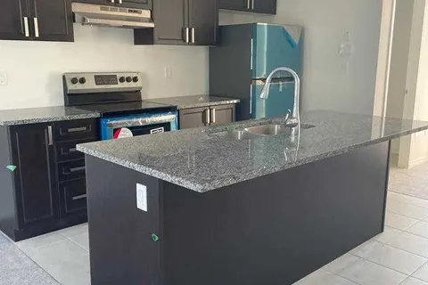 1392 Coral Springs Path, Oshawa, ON L1K 3G1