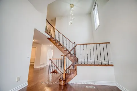 1619 Amberlea Road, Pickering, ON L1V 5P3