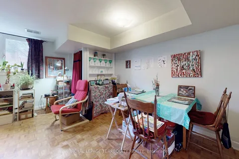 29 Love Crescent, Toronto, ON M4E 1V6
