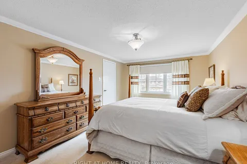 36 Love Crescent, Ajax, ON L1S 4S9