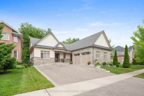 1682 Heathside Crescent, Pickering, ON L1V 5V6