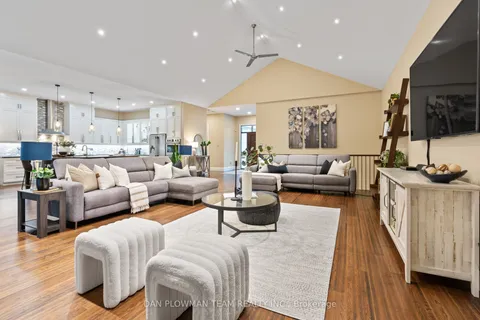 1682 Heathside Crescent, Pickering, ON L1V 5V6